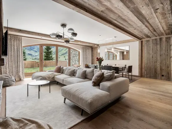 5-bedroom Apartment In Val-d’isere, France (215 M²)