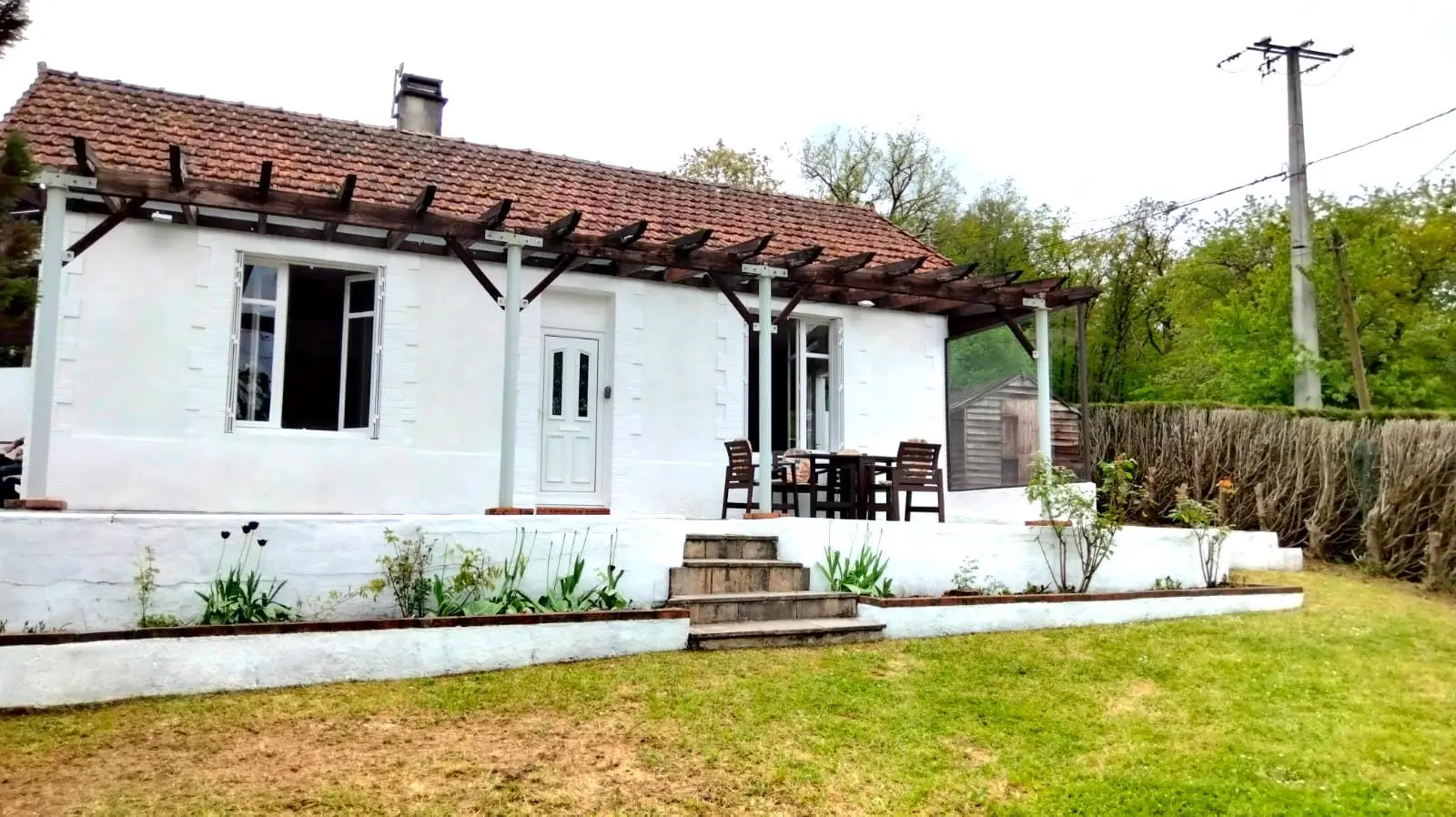 Apartment Of 150 M² With River Views And Private Waterside Access In Vienne