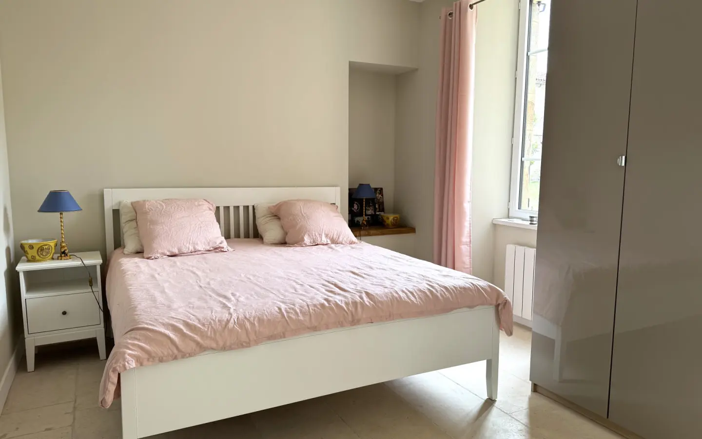 7-bedroom Maison De Maitre In Usson-du-poitou, France (287 M²)