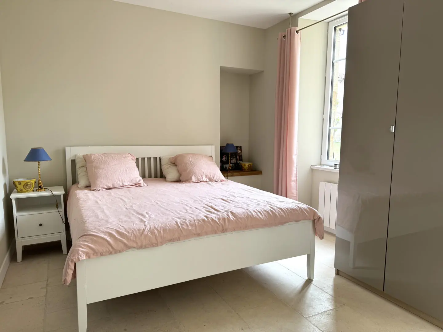 7-bedroom Maison De Maitre In Usson-du-poitou, France (287 M²)