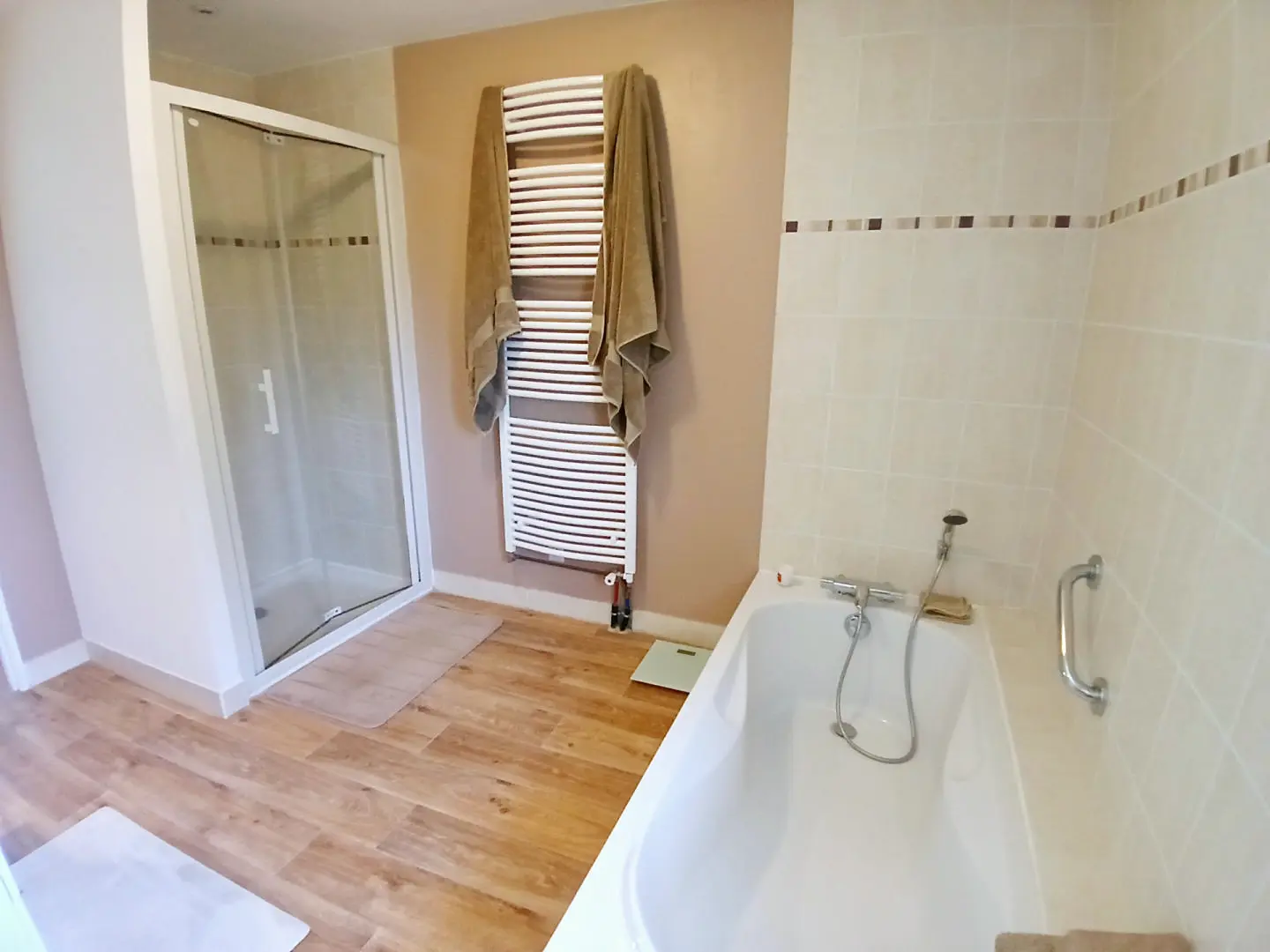 Character House Of 150 M² With Pool, Outbuildings And Garage In Dordogne Village