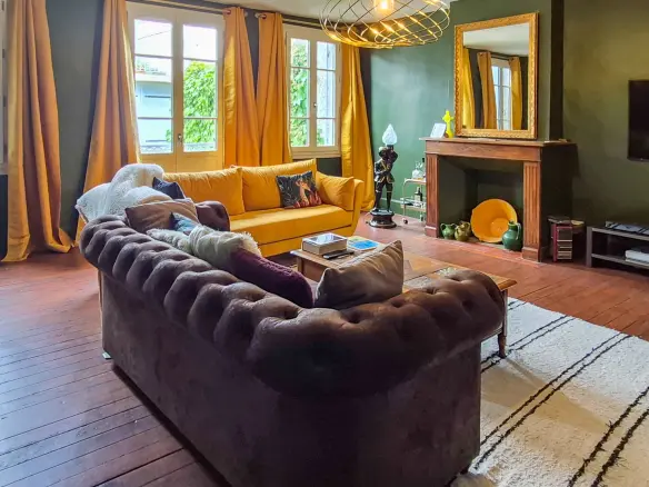 4-bedroom House In Mirepoix, France (237 M²)