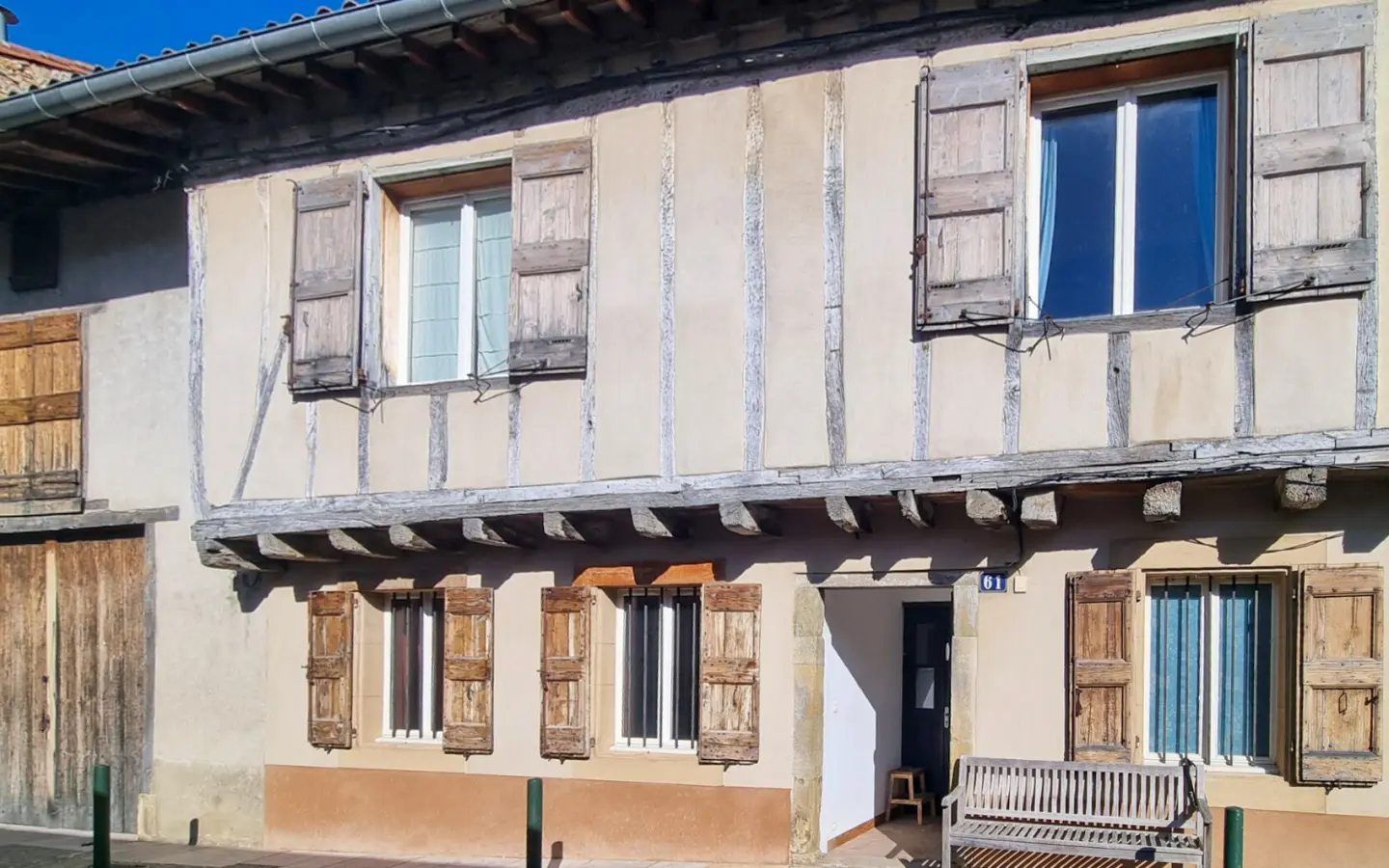 4-bedroom House In Mirepoix, France (196 M²)