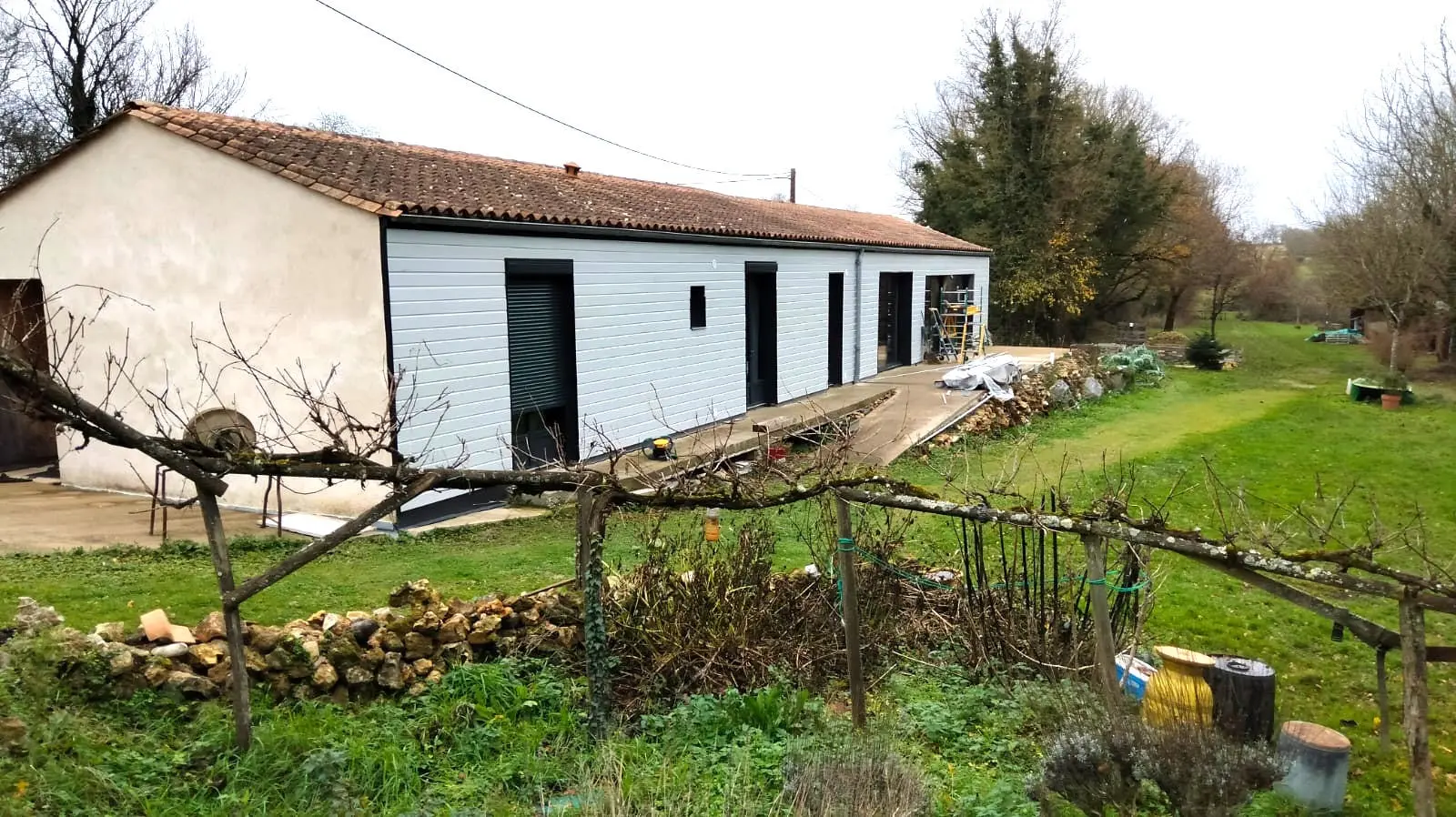 5 Ha Fishing Lake, Woodland, Two Properties, Lake Views