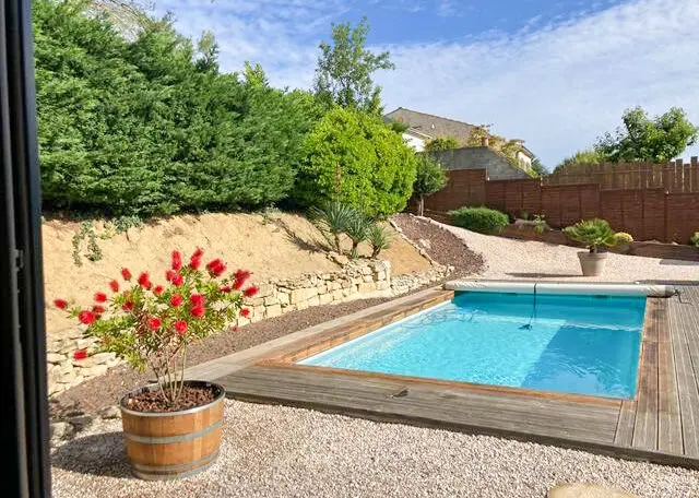 3-bedroom House In Alairac, France (107 M²)