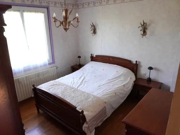 Village House Of 84 M² With Gardens, Garage, Outbuildings, 3 Bedrooms, 2 Bathrooms In Mauprevoir
