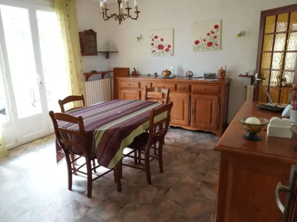 Village House Of 84 M² With Gardens, Garage, Outbuildings, 3 Bedrooms, 2 Bathrooms In Mauprevoir