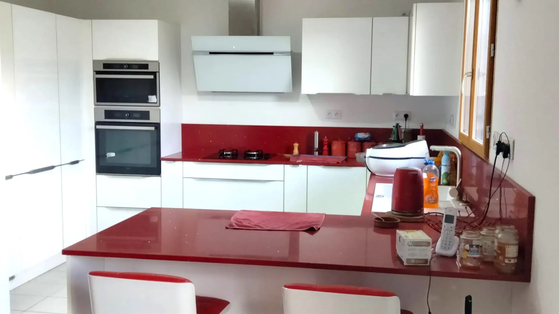 4-bedroom House In Val-de-bonnieure, France (170 M²)