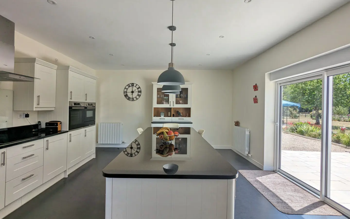 4-bedroom Maison De Maitre In Romagne, France (274 M²)