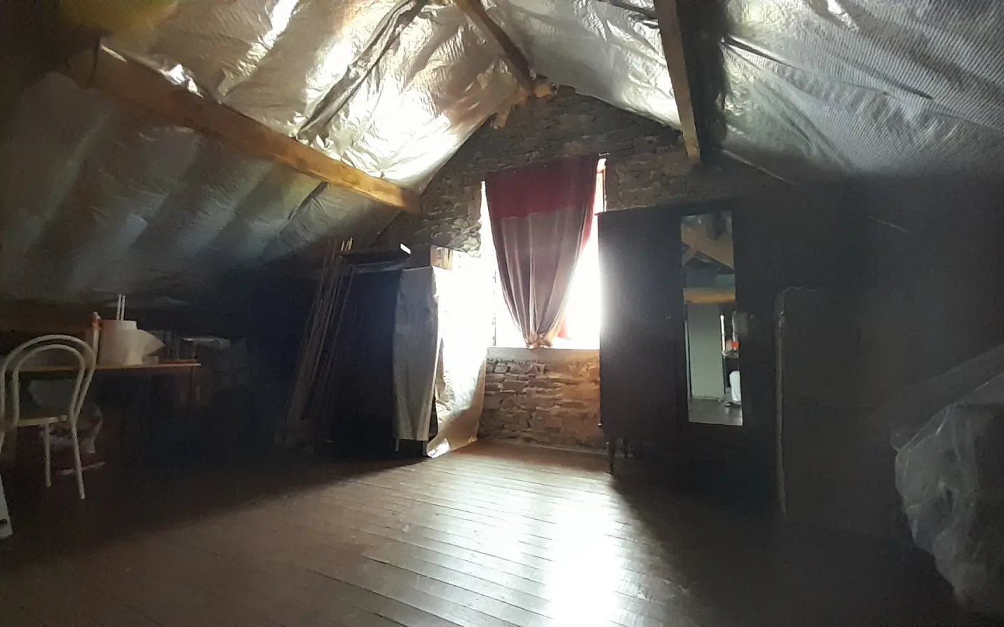 3-bedroom Village House In Saint-priest-les-fougeres, France (114 M²)