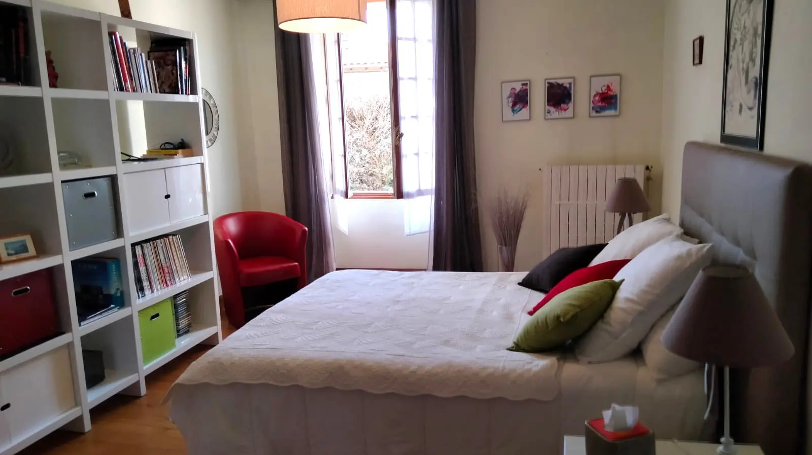 Stunning Historic Old Stone Mill, In The Heart Of A Village, Outbuildings, River Views – Lizant (vienne)