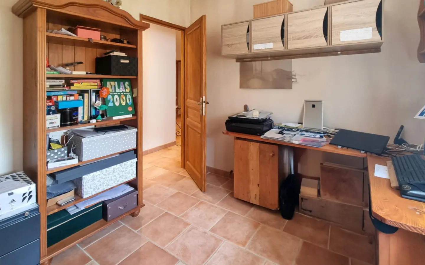 4 Bedroom Villa In Montlegun, Carcassonne With Garden Views