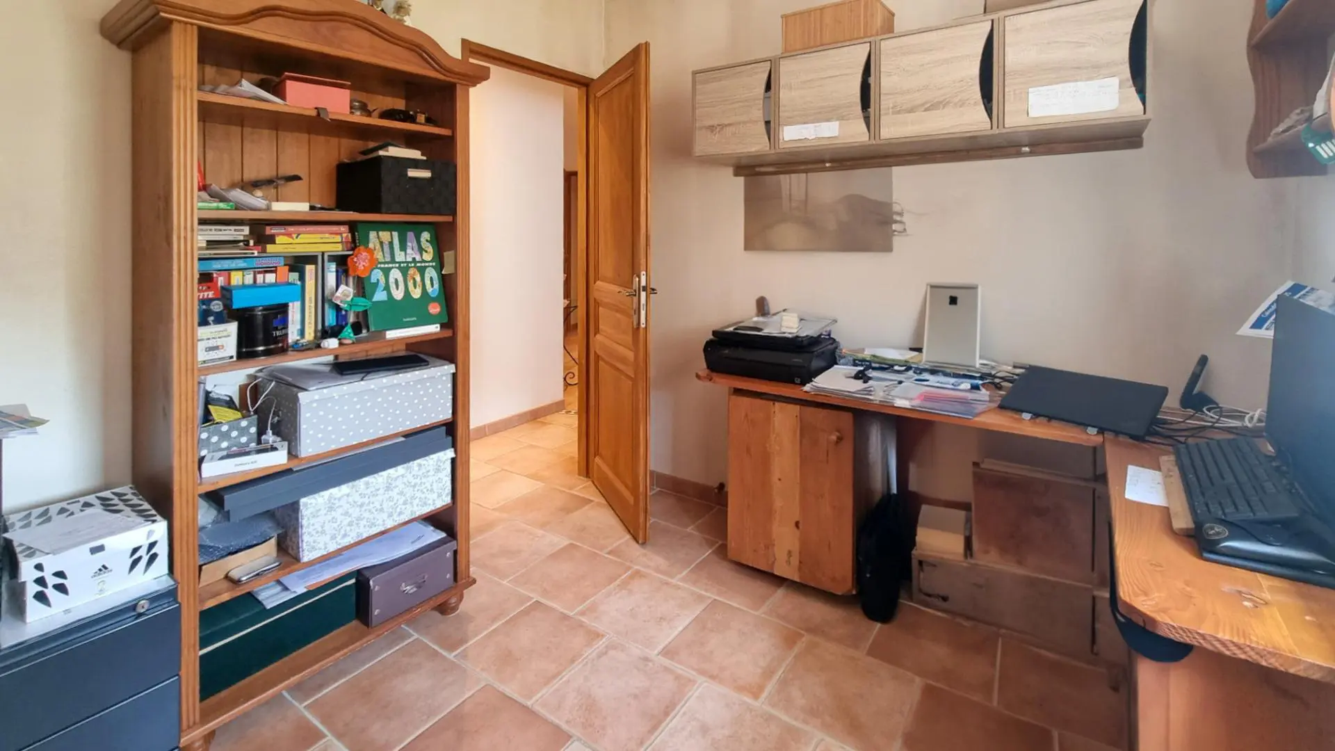 4 Bedroom Villa In Montlegun, Carcassonne With Garden Views