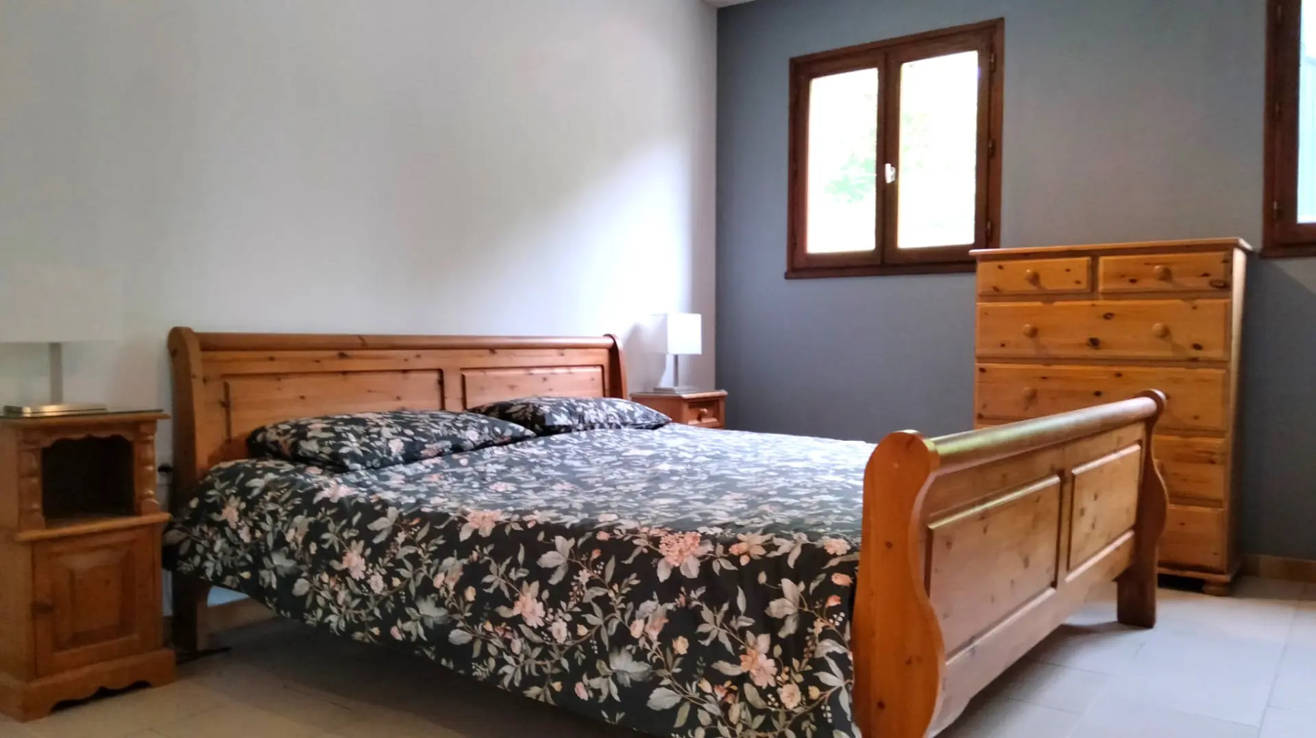 Loft Of 4 Beds, 2.5 Ha With Old Stone, Riverside, New York Style, Views, Outbuildings In Lessac (86)
