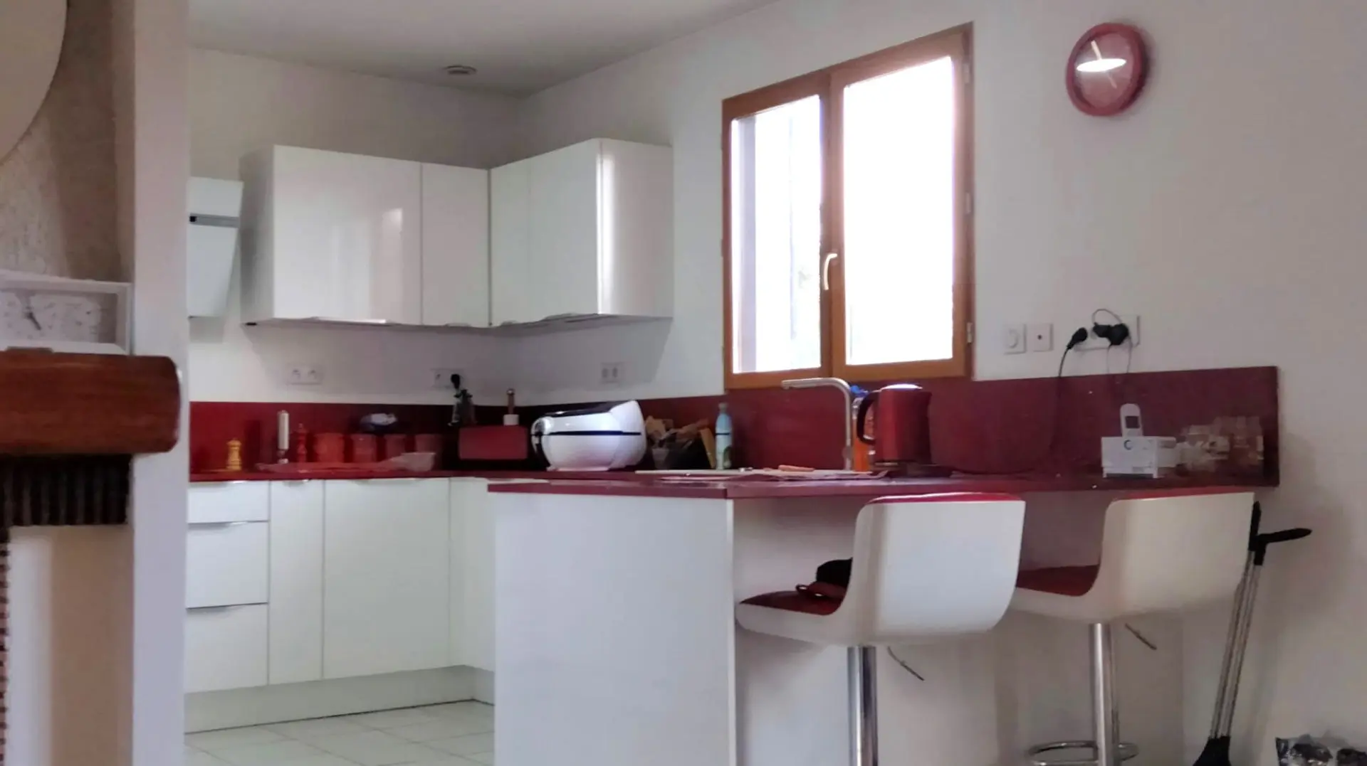 4-bedroom House In Val-de-bonnieure, France (170 M²)
