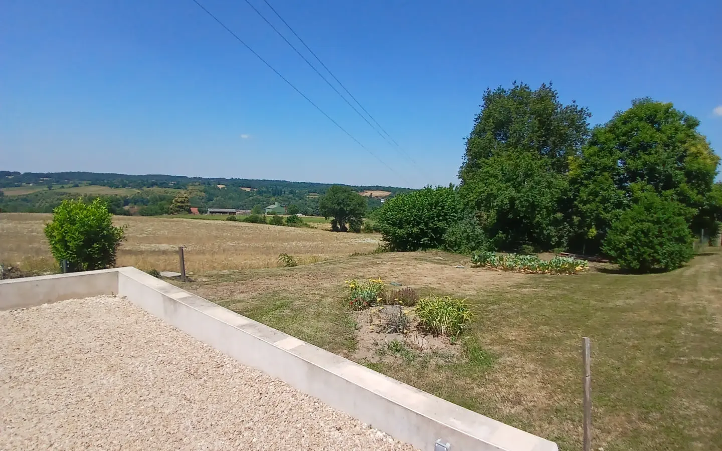 3-bedroom Country House In Jumilhac-le-grand, France (110 M²)