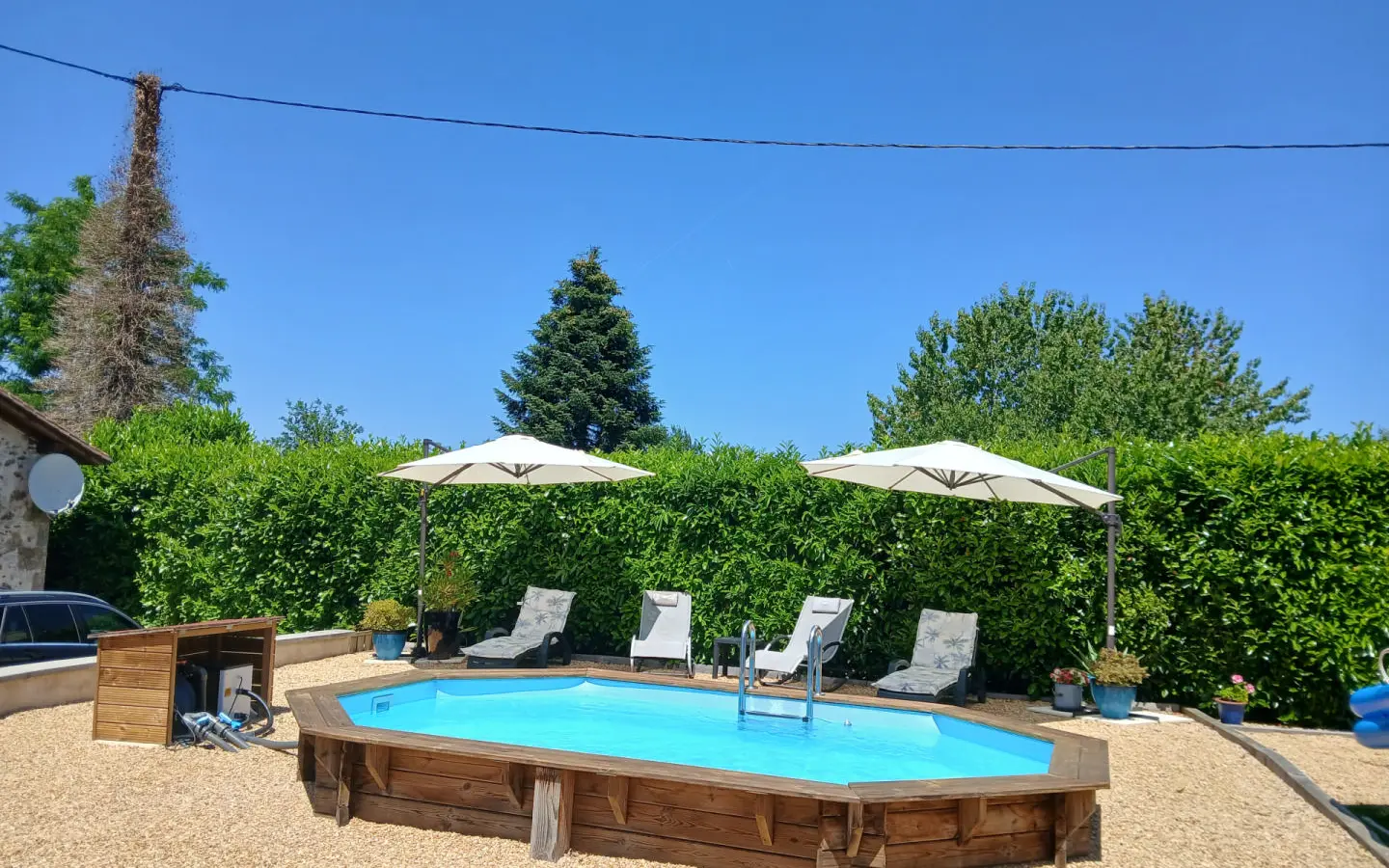 Character House Of 150 M² With Pool, Outbuildings And Garage In Dordogne Village