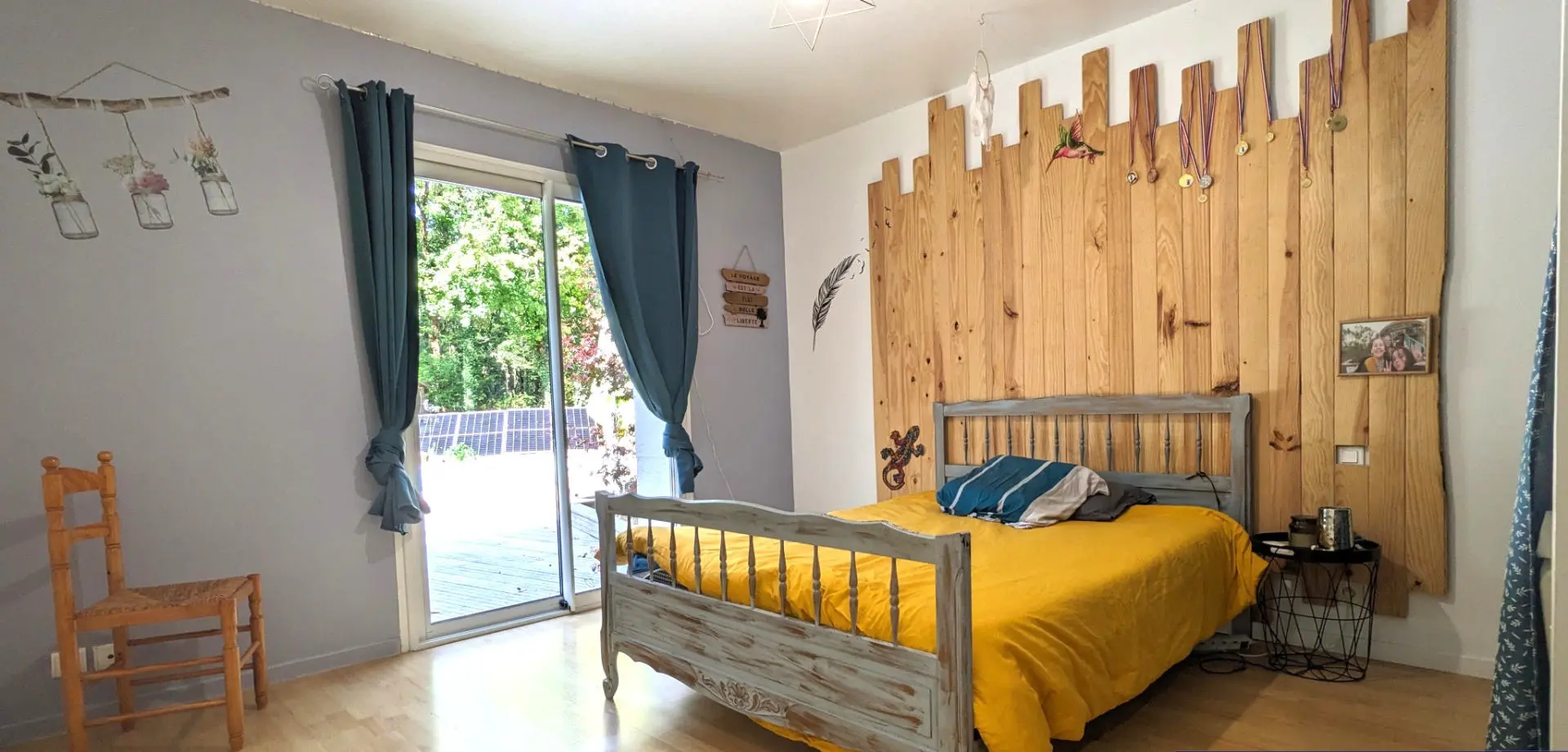 House Of 43 M² With 5 Bedrooms, Pool, Covered Terrace In Woodland Lodge, Nr Angoulême