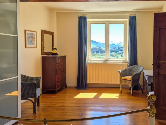 5-bedroom Country House In Soula, France (256 M²)
