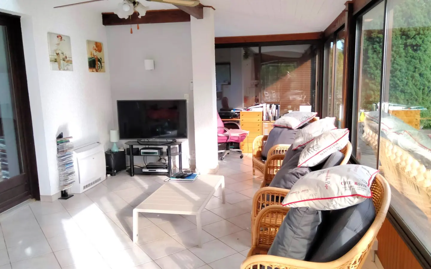 4-bedroom House In Val-de-bonnieure, France (170 M²)