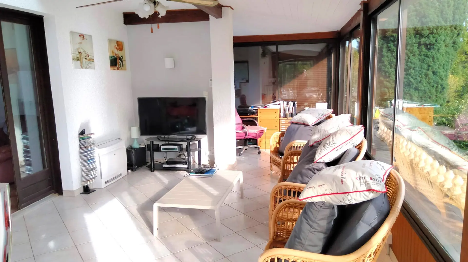 4-bedroom House In Val-de-bonnieure, France (170 M²)