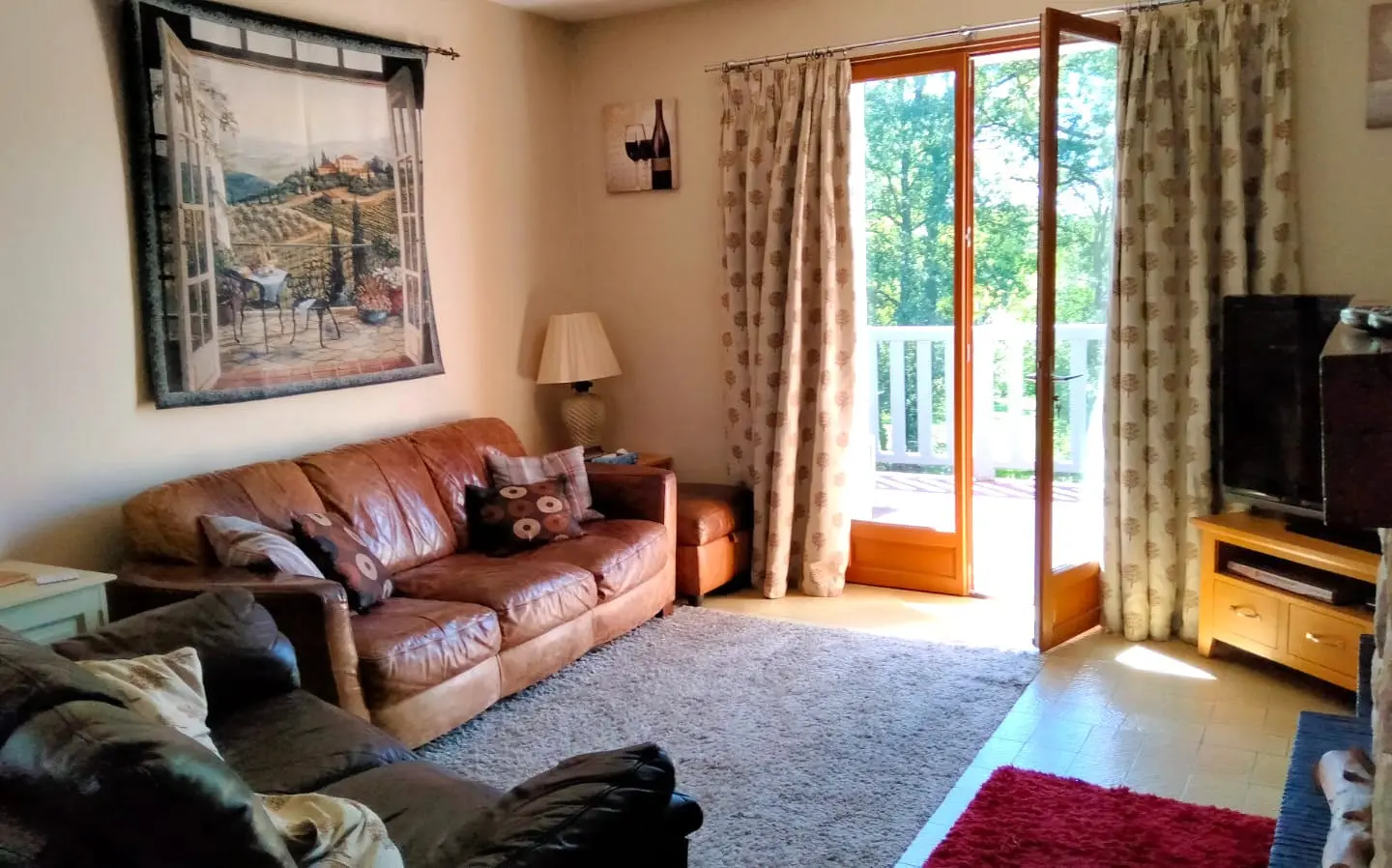 5-bedroom Country House In Pressac, France (156 M²)