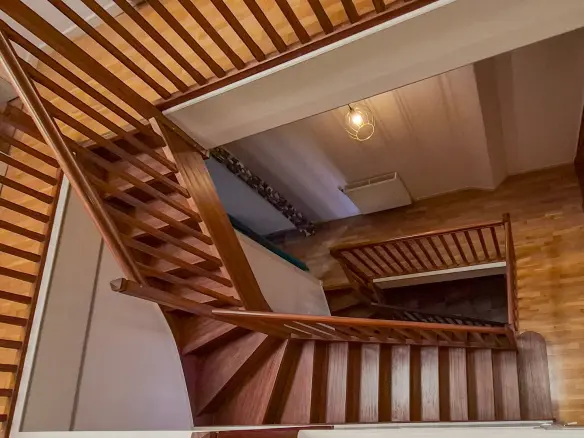 4-bedroom House In Mirepoix, France (237 M²)