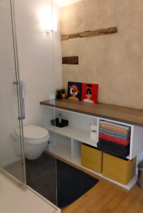 4-bedroom Country House In Pressac, France (163 M²)