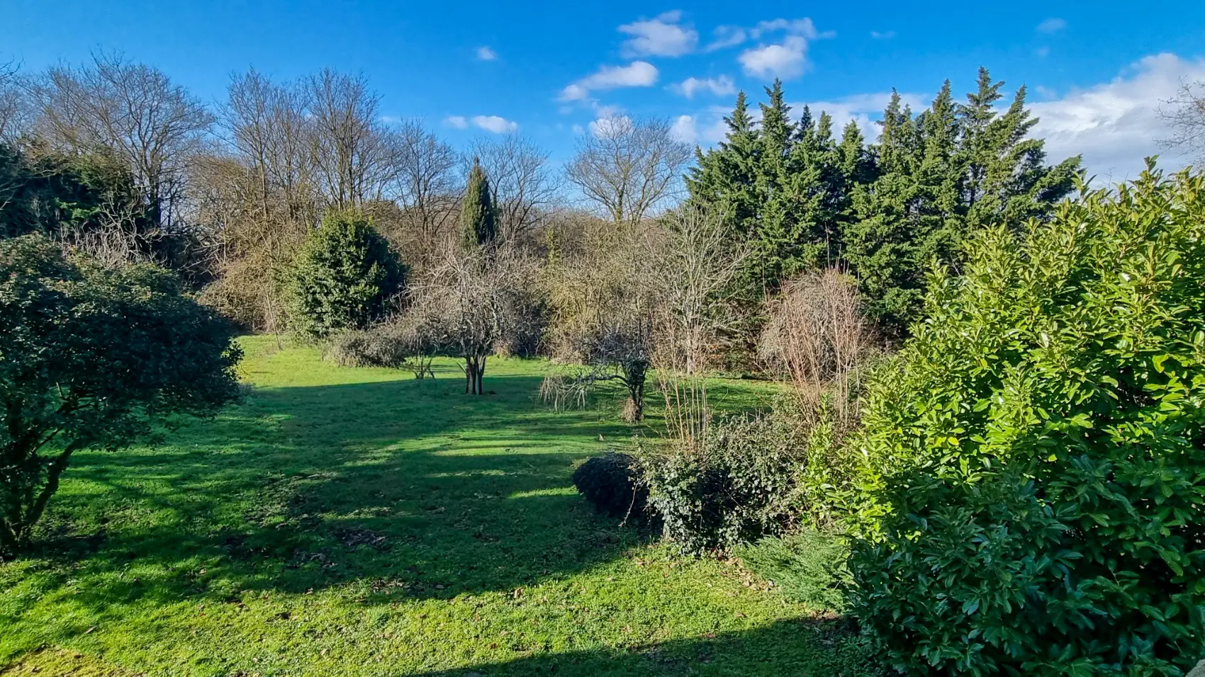 Stone Farmhouse Of 250 M² With Land, Views, And Privacy In Mirepoix