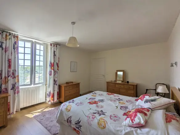 4-bedroom Maison De Maitre In Romagne, France (274 M²)