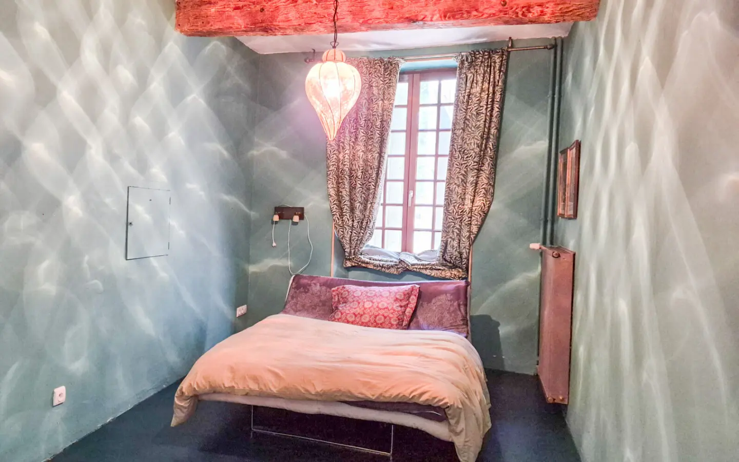 6-bedroom Village House In Trausse, France (260 M²)