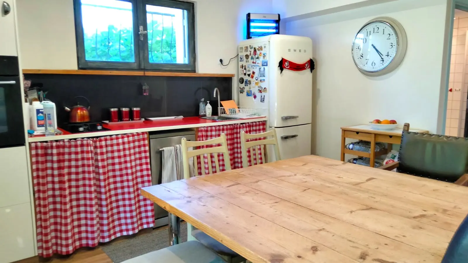 5-bedroom Country House In Pressac, France (156 M²)