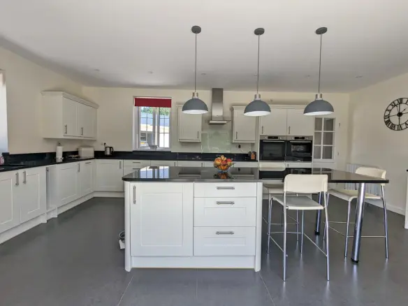 4-bedroom Maison De Maitre In Romagne, France (274 M²)