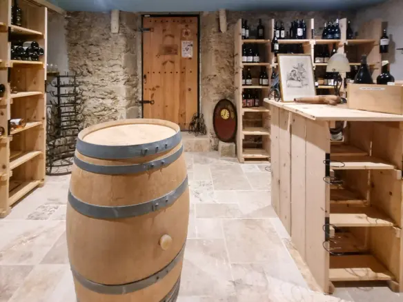 6-bedroom Town House In Mirepoix, France (508 M²)
