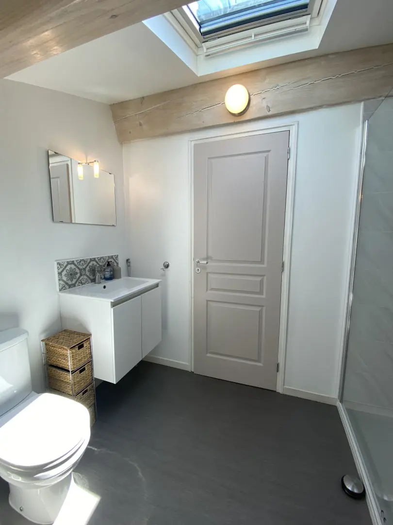 House Of 130 M² With Outbuildings And Land In Les Essards