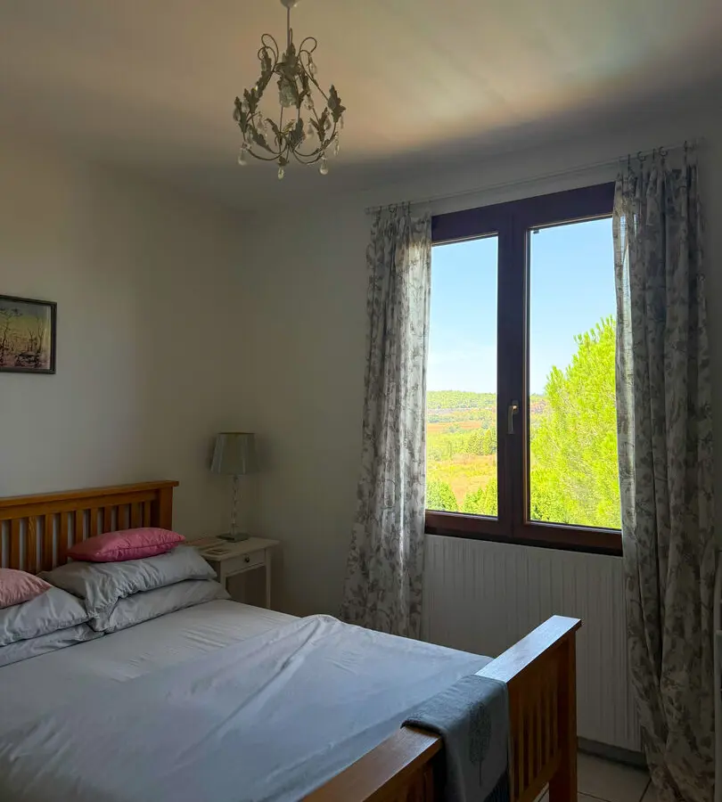 4-bedroom Villa In Palaja, France (130 M²)