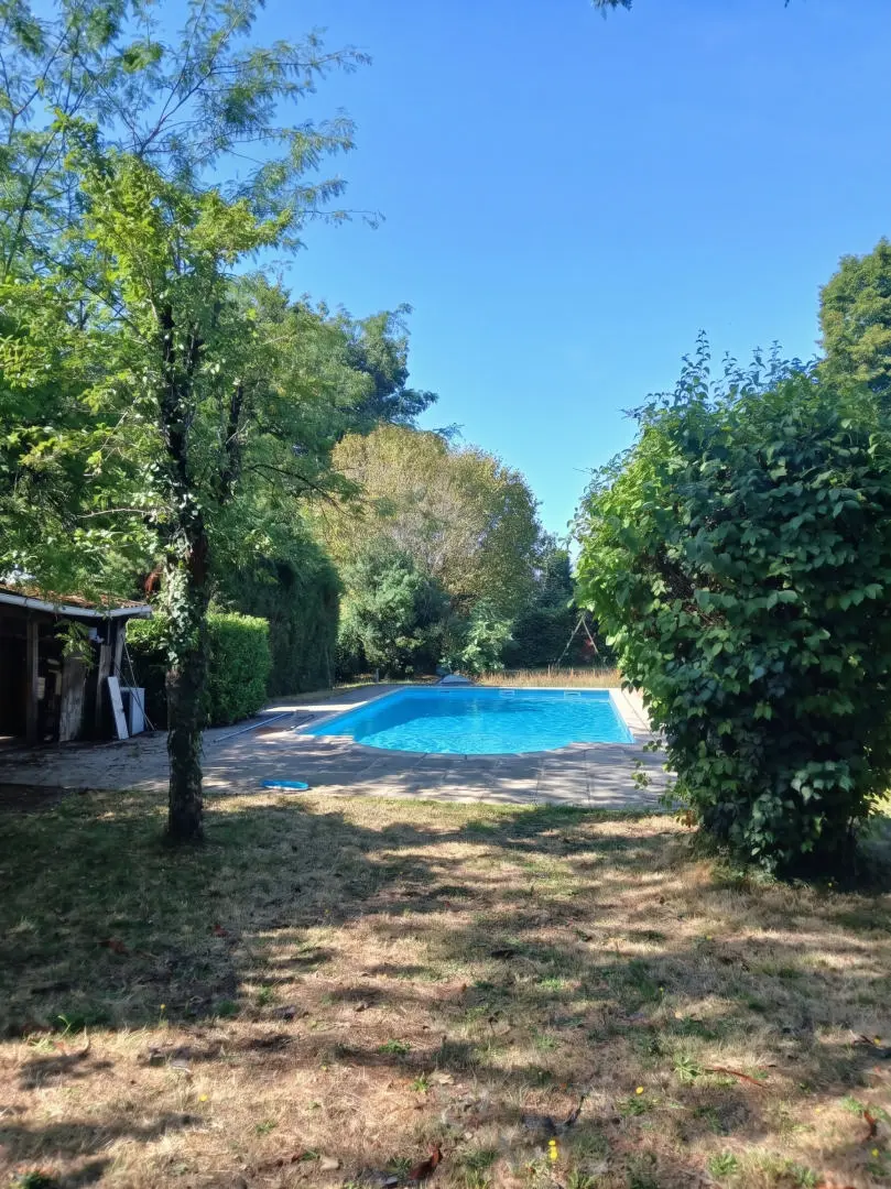 Village House Of 5 Bed With Swimming Pool In Dordogne