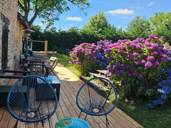 5-bedroom Country House In Saint-priest-les-fougeres, France (174 M²)