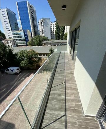 2 Bedroom Apartment For Sale. Victoriei Square Bucharest