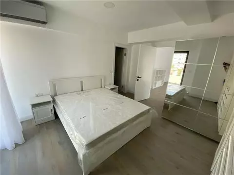 2 Bedroom Apartment For Sale. Victoriei Square Bucharest