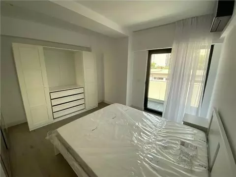 2 Bedroom Apartment For Sale. Victoriei Square Bucharest