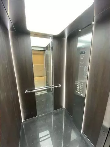 2 Bedroom Apartment For Sale. Victoriei Square Bucharest