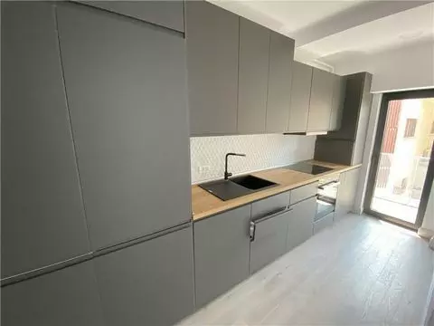 2 Bedroom Apartment For Sale. Victoriei Square Bucharest