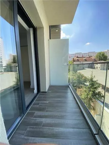 2 Bedroom Apartment For Sale. Victoriei Square Bucharest