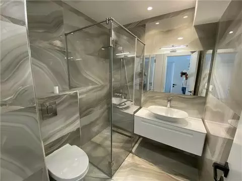 2 Bedroom Apartment For Sale. Victoriei Square Bucharest