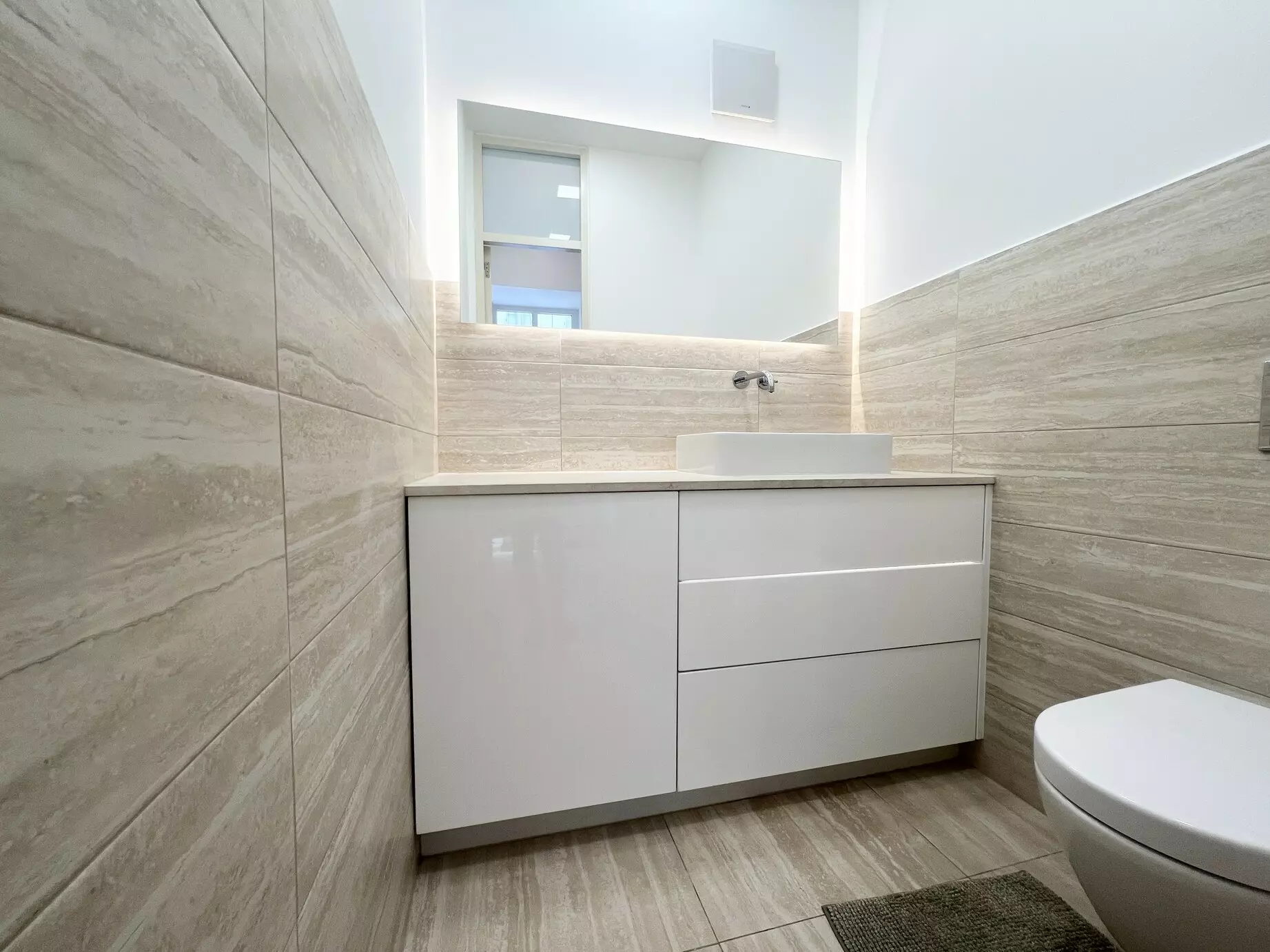 High Quality And Newly Furnished 2 Bedroom, Duplex For Sale.