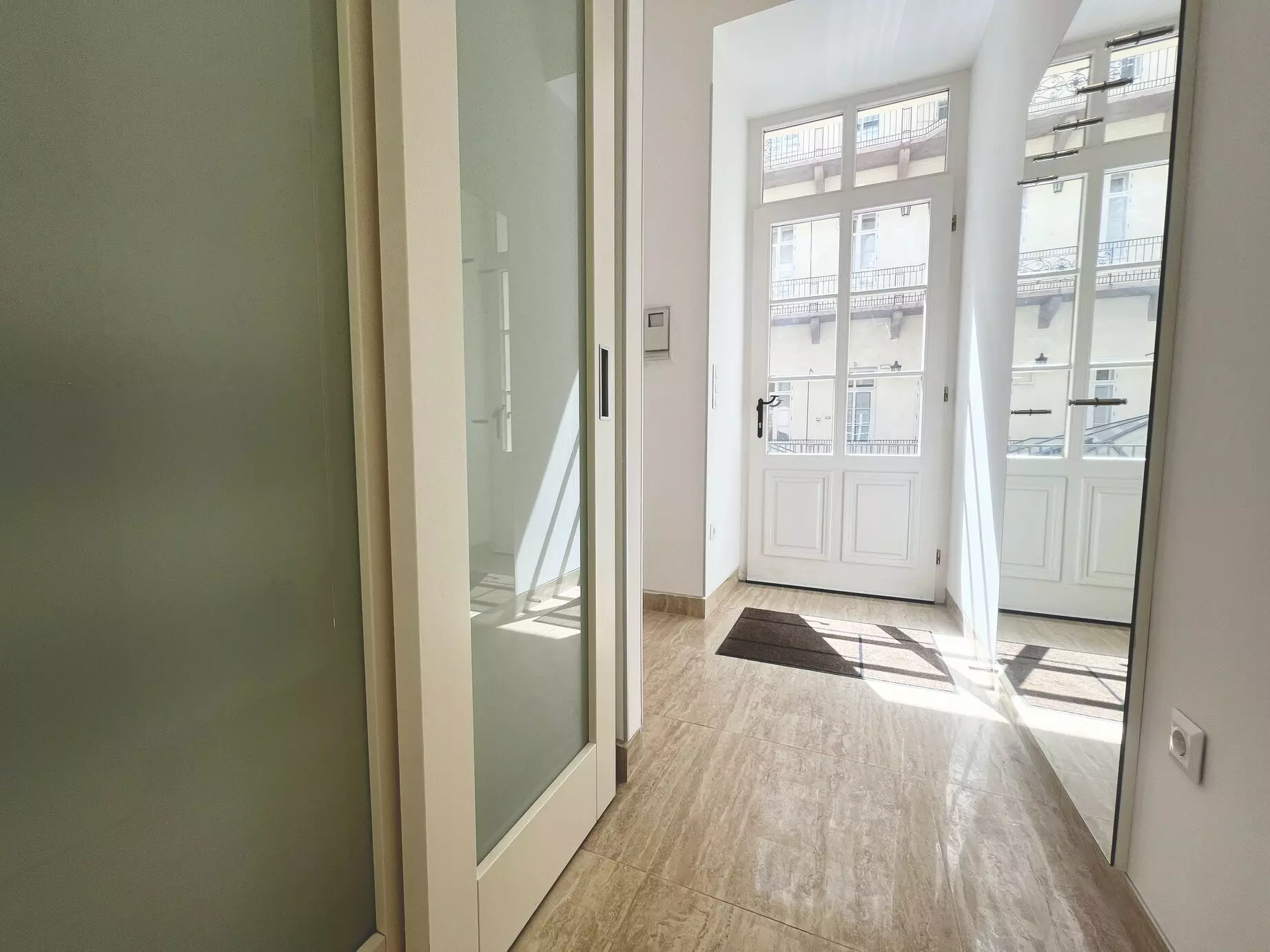 High Quality And Newly Furnished 2 Bedroom, Duplex For Sale.