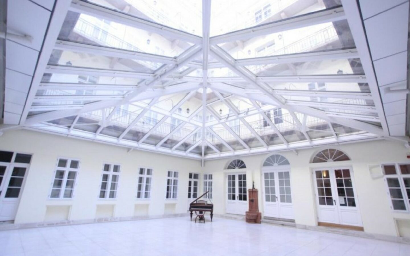 High Quality And Newly Furnished 2 Bedroom, Duplex For Sale.