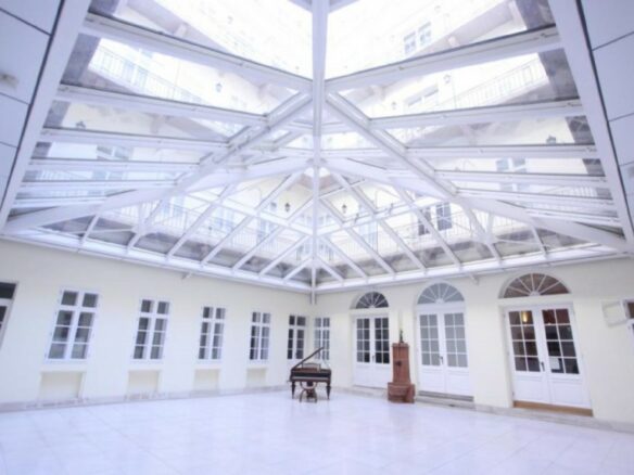 High Quality And Newly Furnished 2 Bedroom, Duplex For Sale.