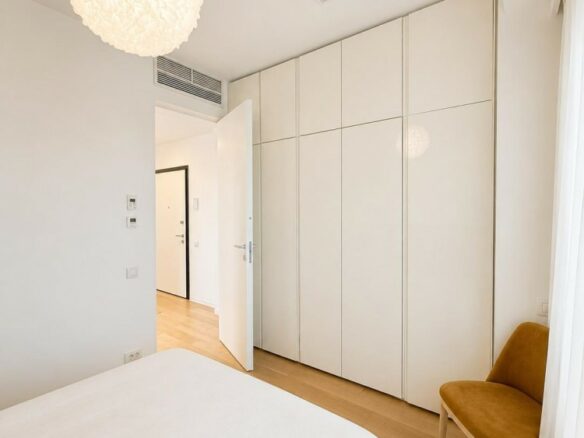 2 Room Apartment For Sale Floreasca Area, Bucharest